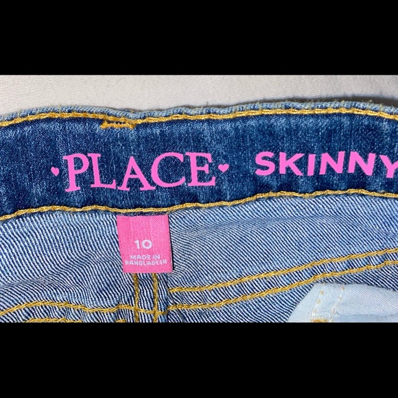 Girls Skinny Jeans - Picture 2 of 4